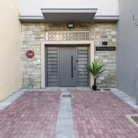 Nephele Jacuzzi Suites, The Luxury Διαμέρισμα *
