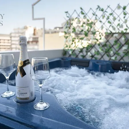 Nephele Jacuzzi Suites, The Luxury Διαμέρισμα *