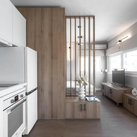 Nephele Jacuzzi Suites, The Luxury Διαμέρισμα *