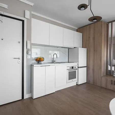 Διαμέρισμα Nephele Jacuzzi Suites, The Luxury