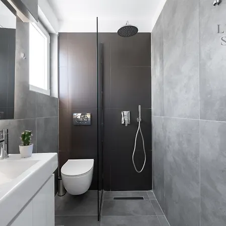 Nephele Jacuzzi Suites, The Luxury Διαμέρισμα *