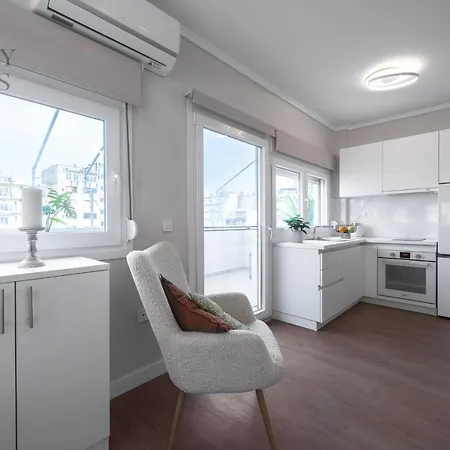 Appartement Nephele Jacuzzi Suites, The Luxury *